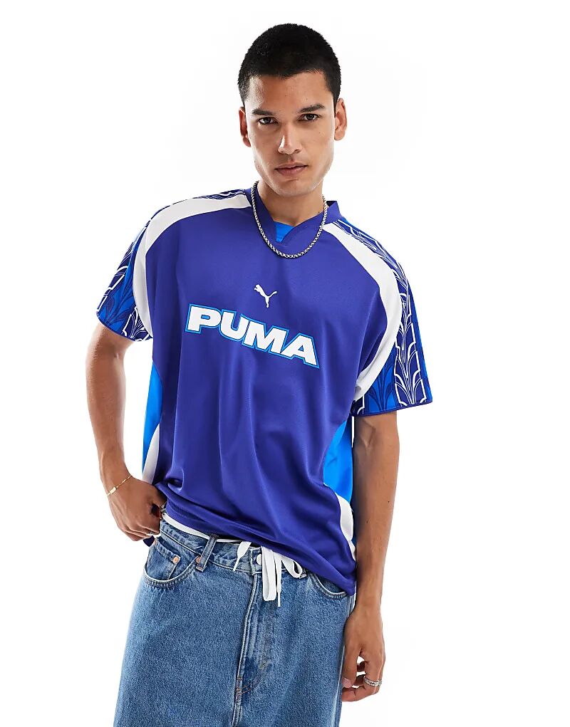 

Футбольная майка синего цвета Puma