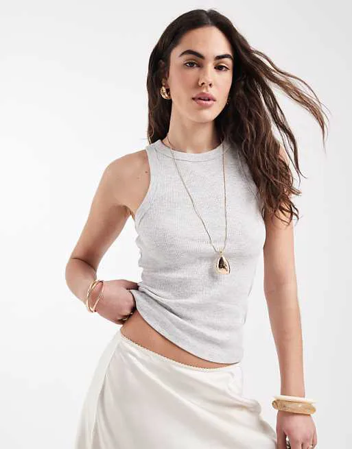 

Светло-серый жилет-гонщик New Look