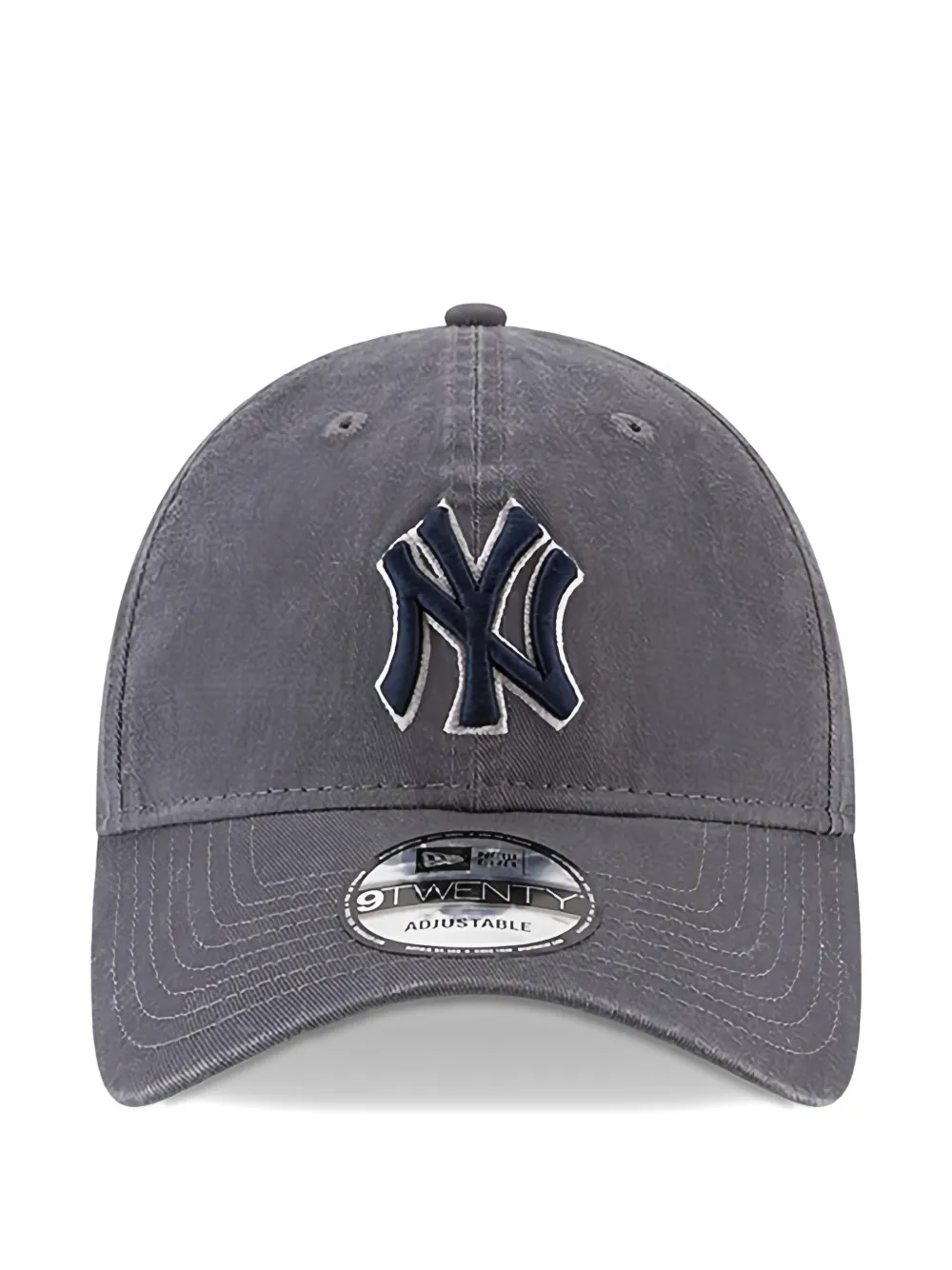 

Бейсболка с нашивкой-логотипом New York Yankees Core Classic New Era Cap, серый