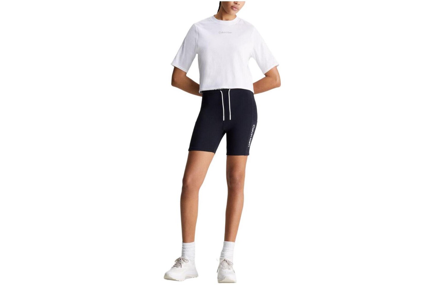 

Футболка женская белая Calvin Klein