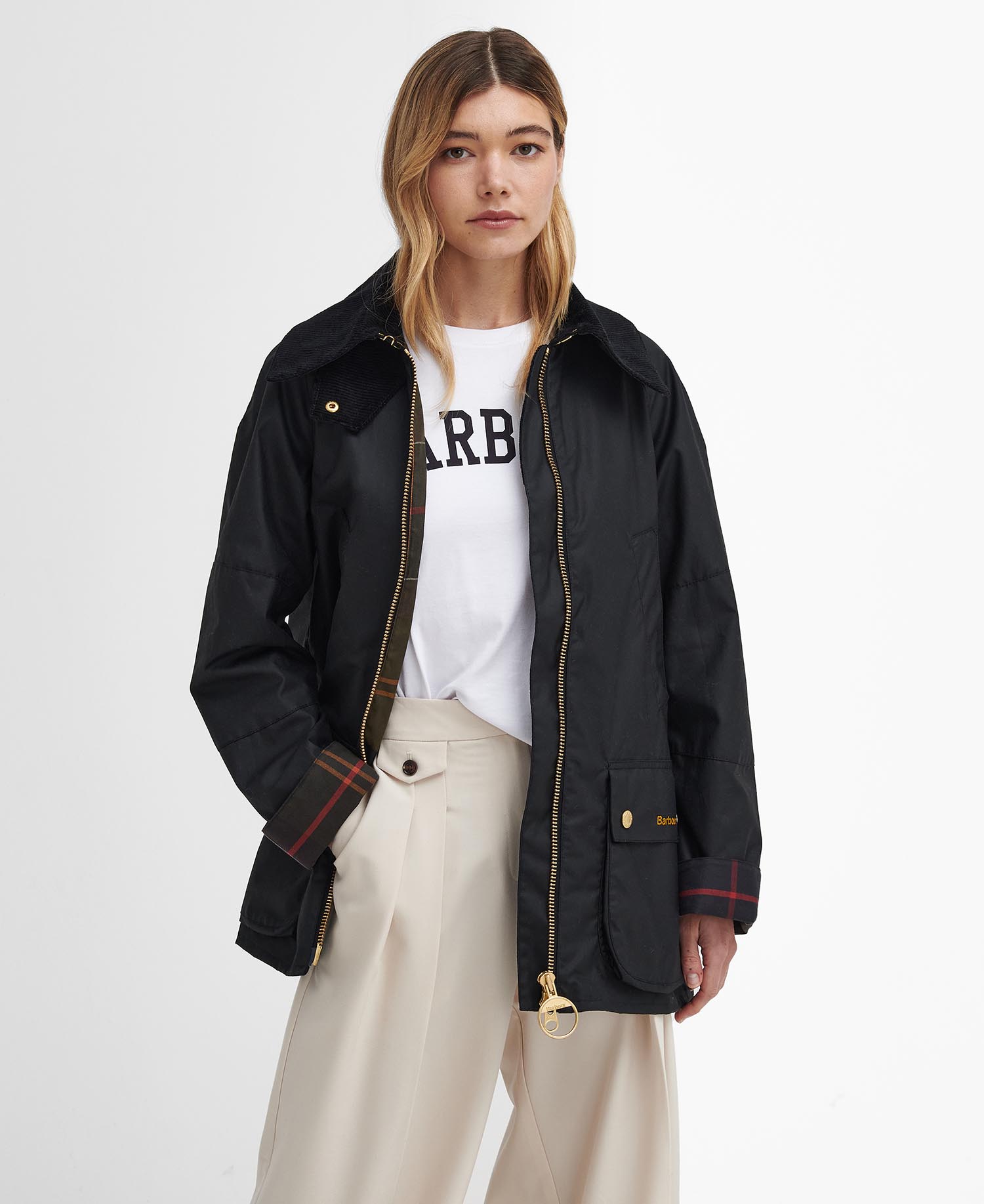 

Вощеная куртка Barbour Allerston, черный классический
