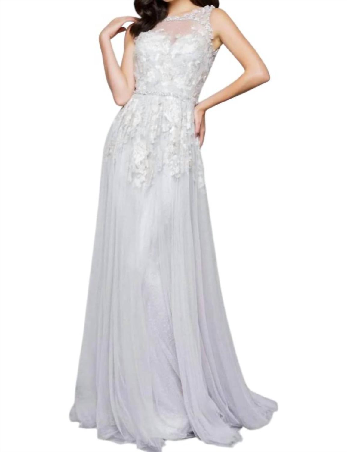 

Платиновое платье от кутюр Mac Duggal, платиновый