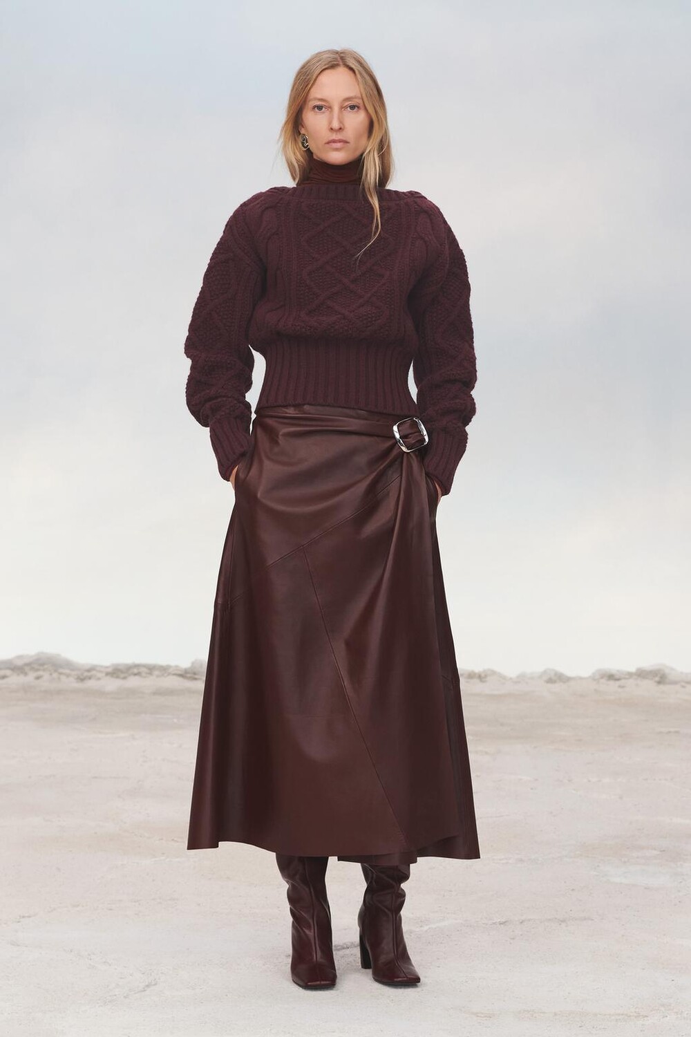 

Вязаный свитер из 100% шерсти ZARA, бордовый