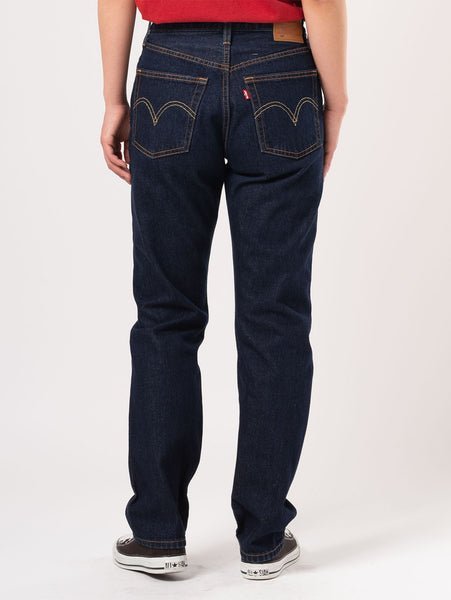 501(R) ОРИГИНАЛЬНЫЕ ЖЕНСКИЕ ДЖИНСЫ ТЕМНО-ИНДИГО Levi's, Dark Indigo - Flat Finish — фото 3