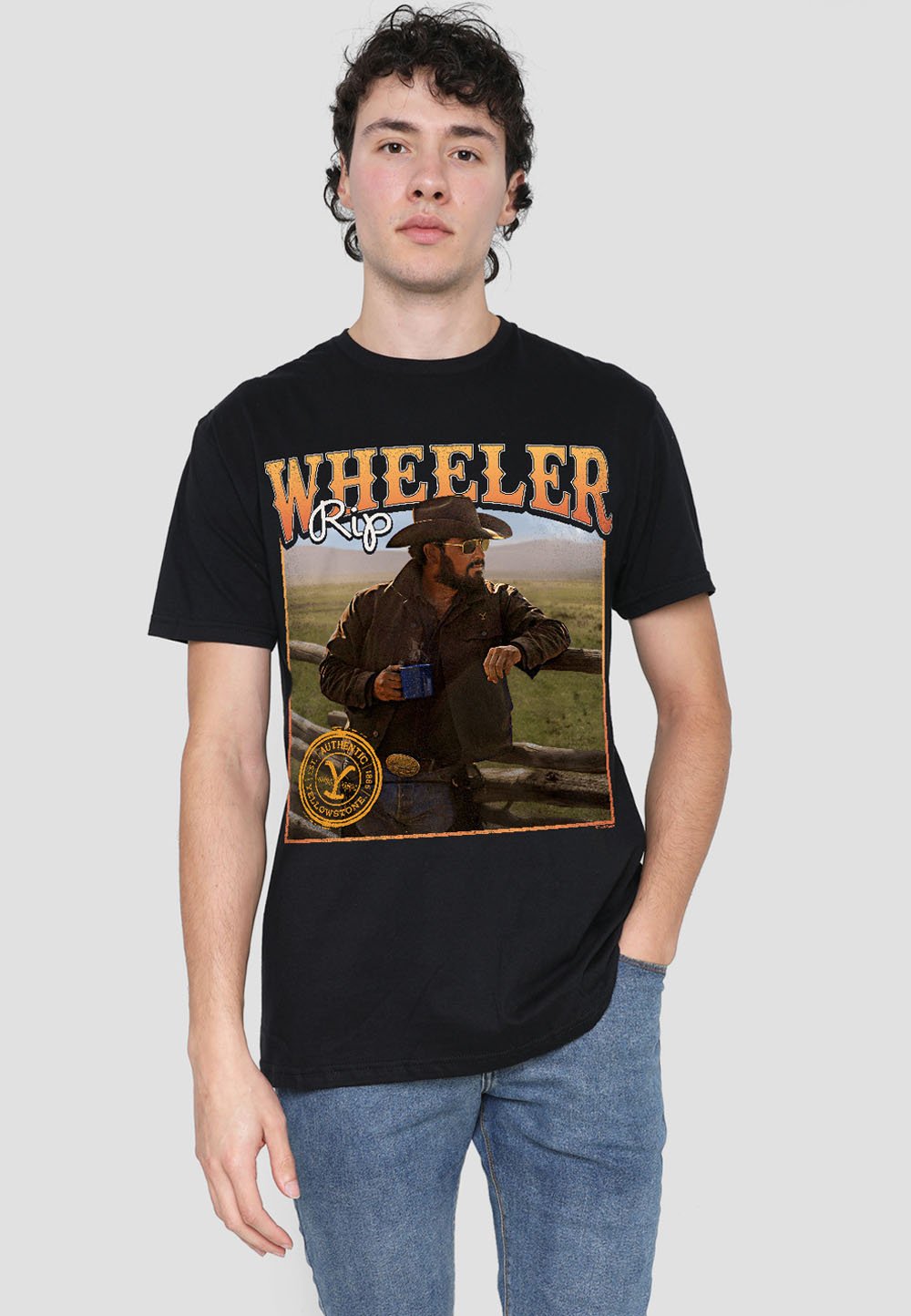 

Футболка с принтом YELLOWSTONE COFFEE WITH RIP WHEELER Cotton Soul, черный