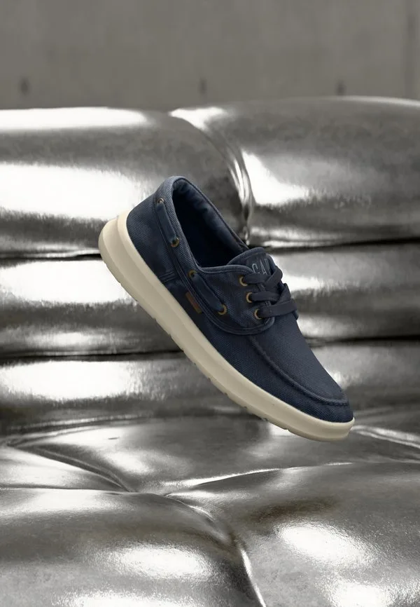 Лоферы кливленда Gap, Navy