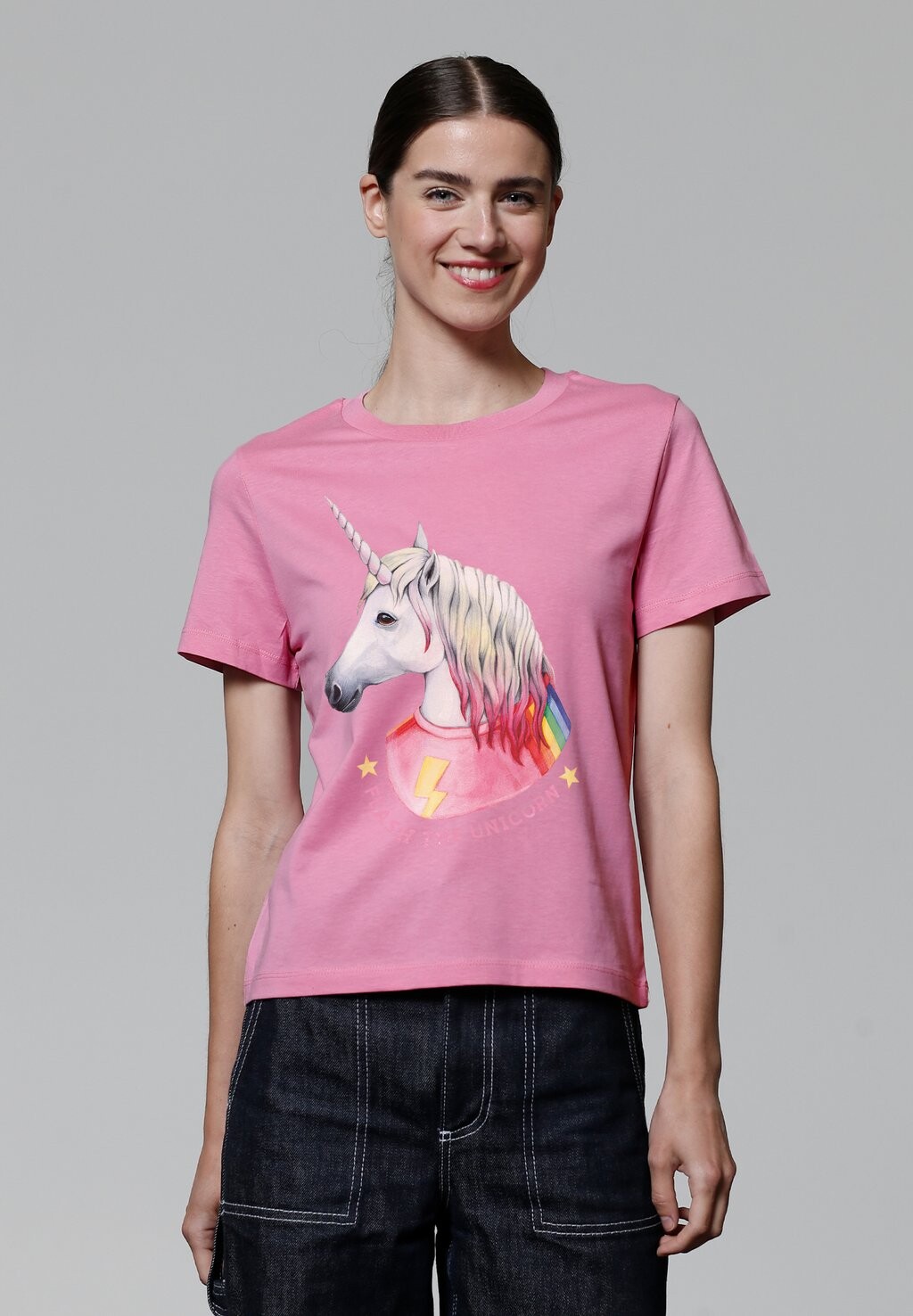 

Футболка с принтом FLASH THE UNICORN watapparel, светло-розовый