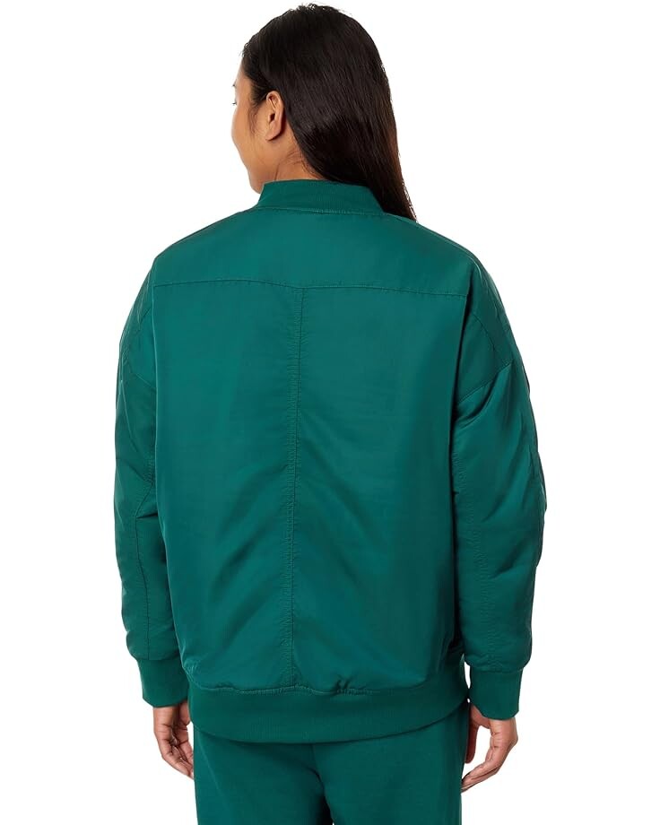 

Куртка PUMA T7 Shiny Bomber Jacket, цвет Malachite