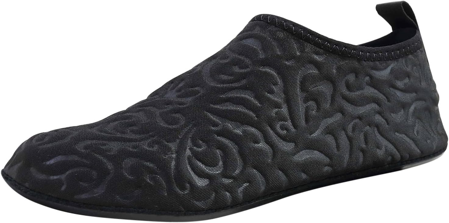 

Водные тапочки для женщин и мужчин, дышащие, легкие, без шнурков, для прогулок, кроссовки, для плавания, аква-носки, пляж, бассейн, река, лодка, каяк, море, йога Generic, J