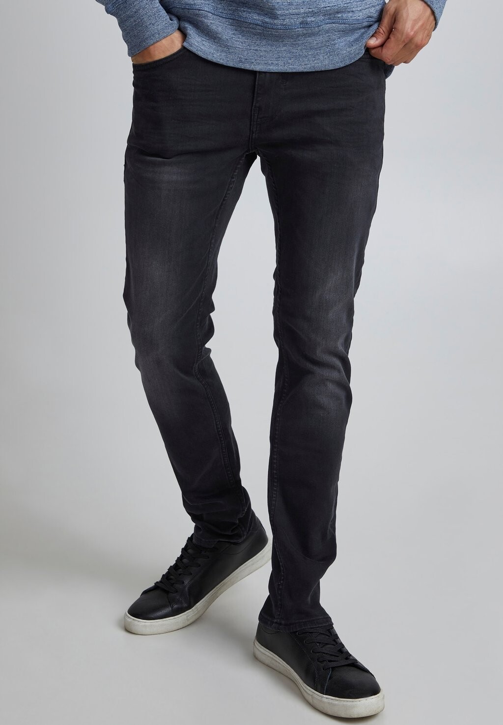 

Джинсы Slim Fit Jet Blend, цвет denim washed black