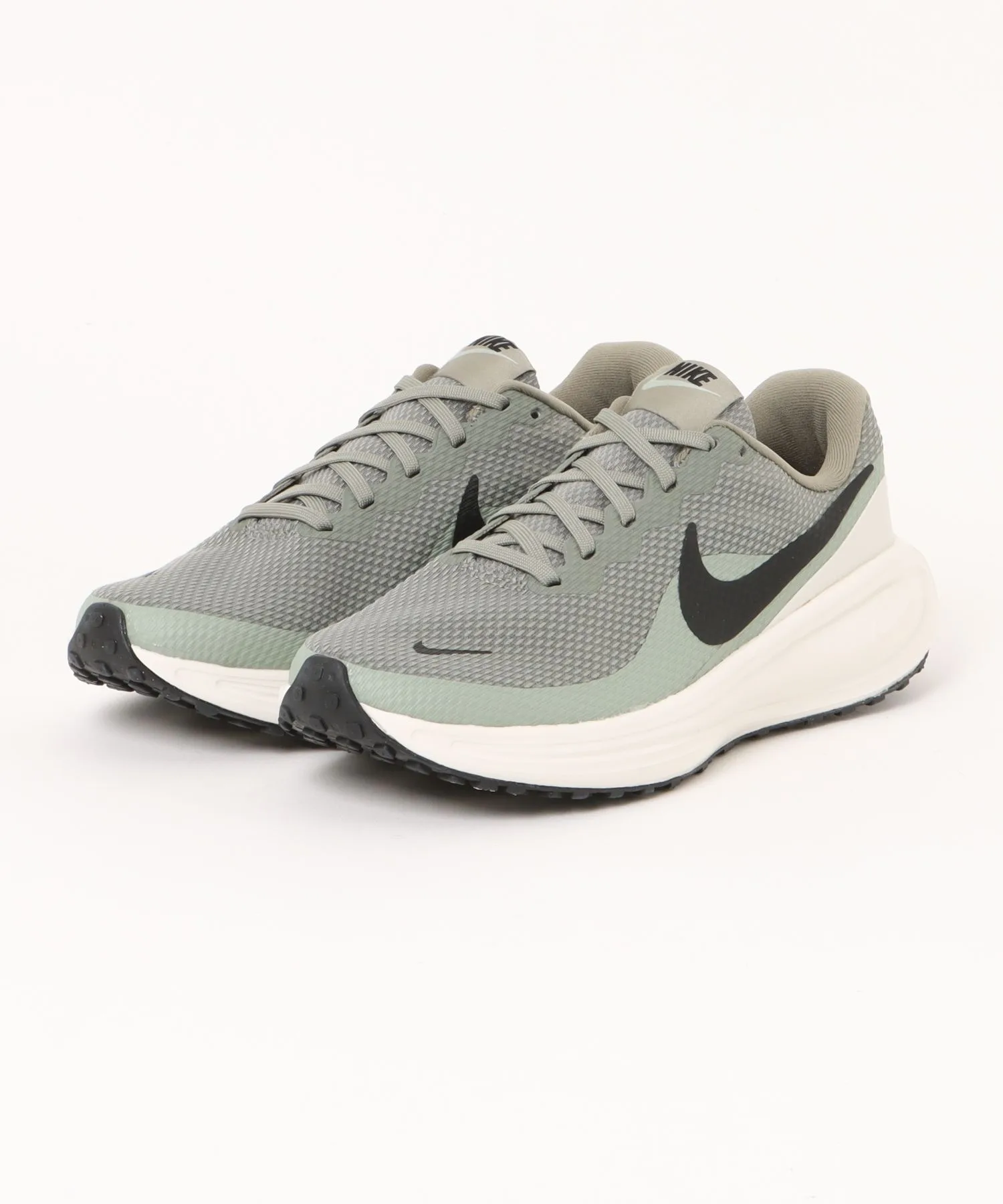 Мужские кроссовки NIKE REVOLUTION 8 зелёные