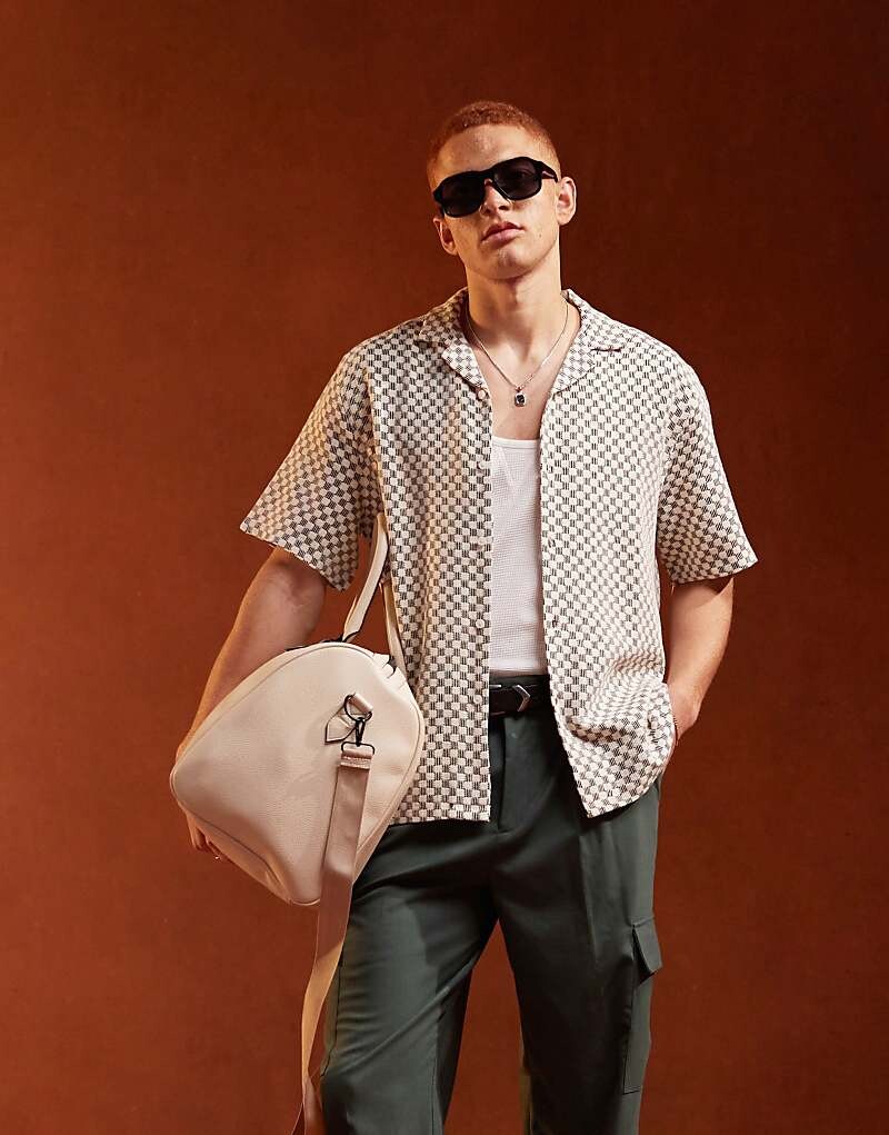 

ASOS DESIGN – рубашка свободного кроя с кубинским воротником в вязаную клетку черного и экрю цвета