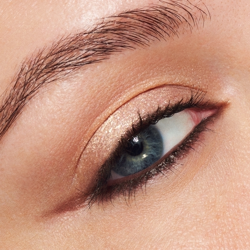 Жидкие тени для век Dazzleshadow Mac Cosmetics, atspalvis everything is sunshine 4 мл — фото 4