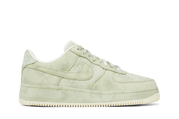Кроссовки Nike Air Force 1 '07 Premium 'NAI-KE - Olive Aura', зеленый — фото 2