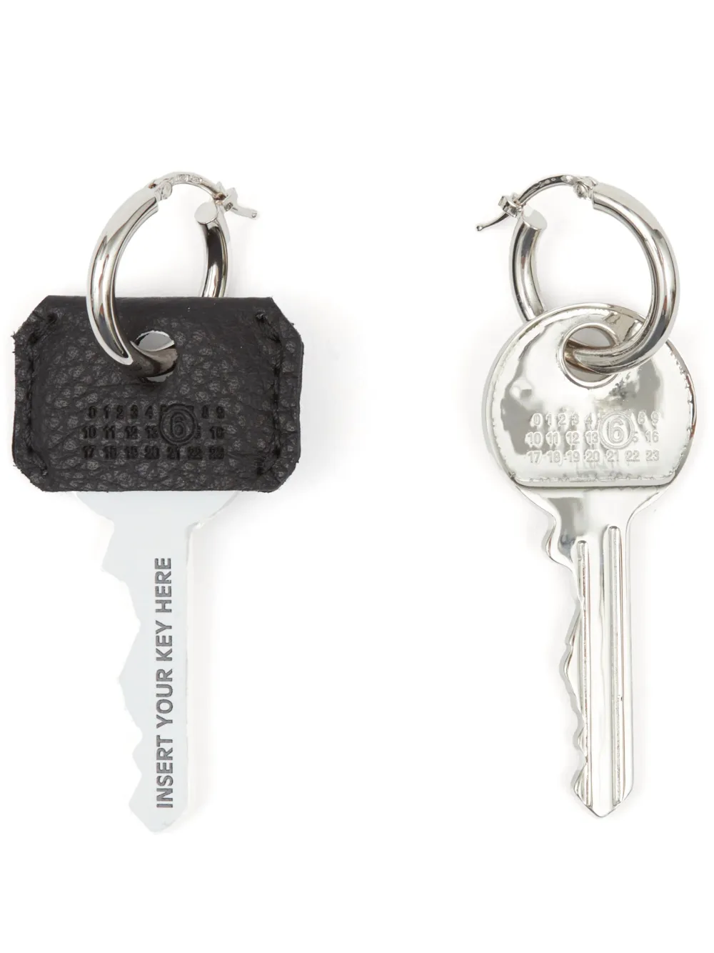 

Серьги-подвески Numeric Signature Key MM6 Maison Margiela, серебяный