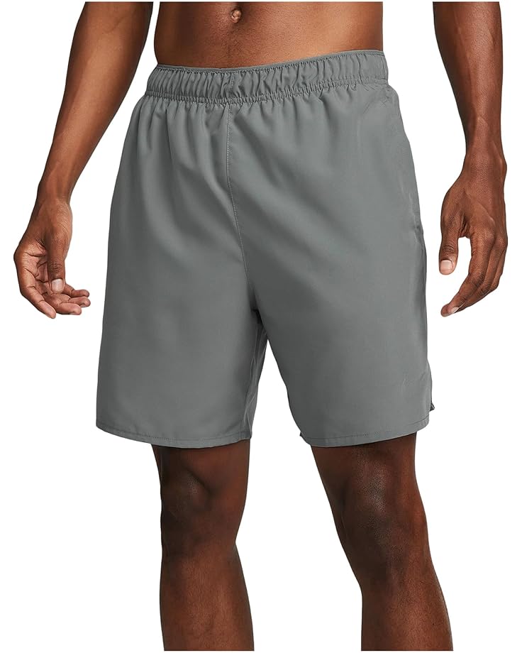 

Шорты Nike Dri-FIT Challenger 7" Brief-lined Shorts, цвет Smoke Grey/Smoke Grey/Reflective Silver