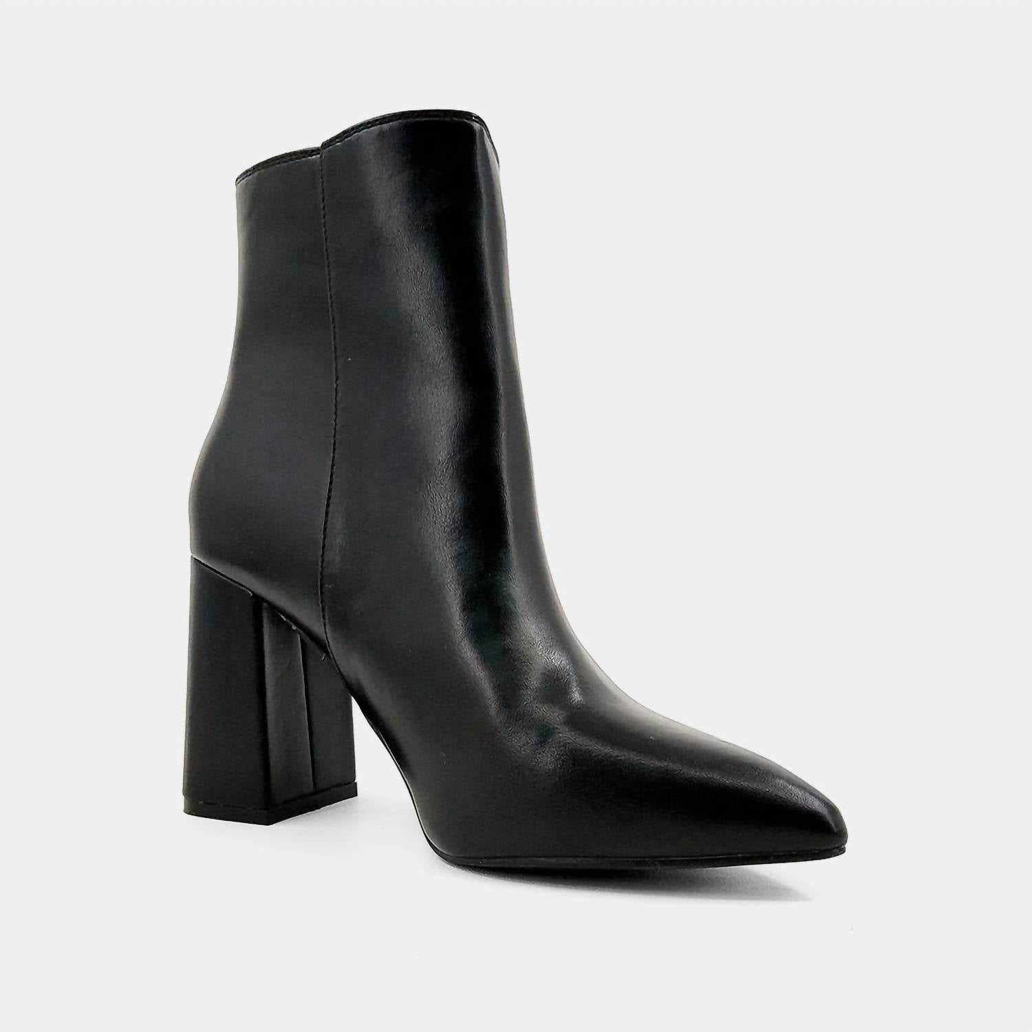 Женские ботинки Wren в черном цвете SHU SHOP