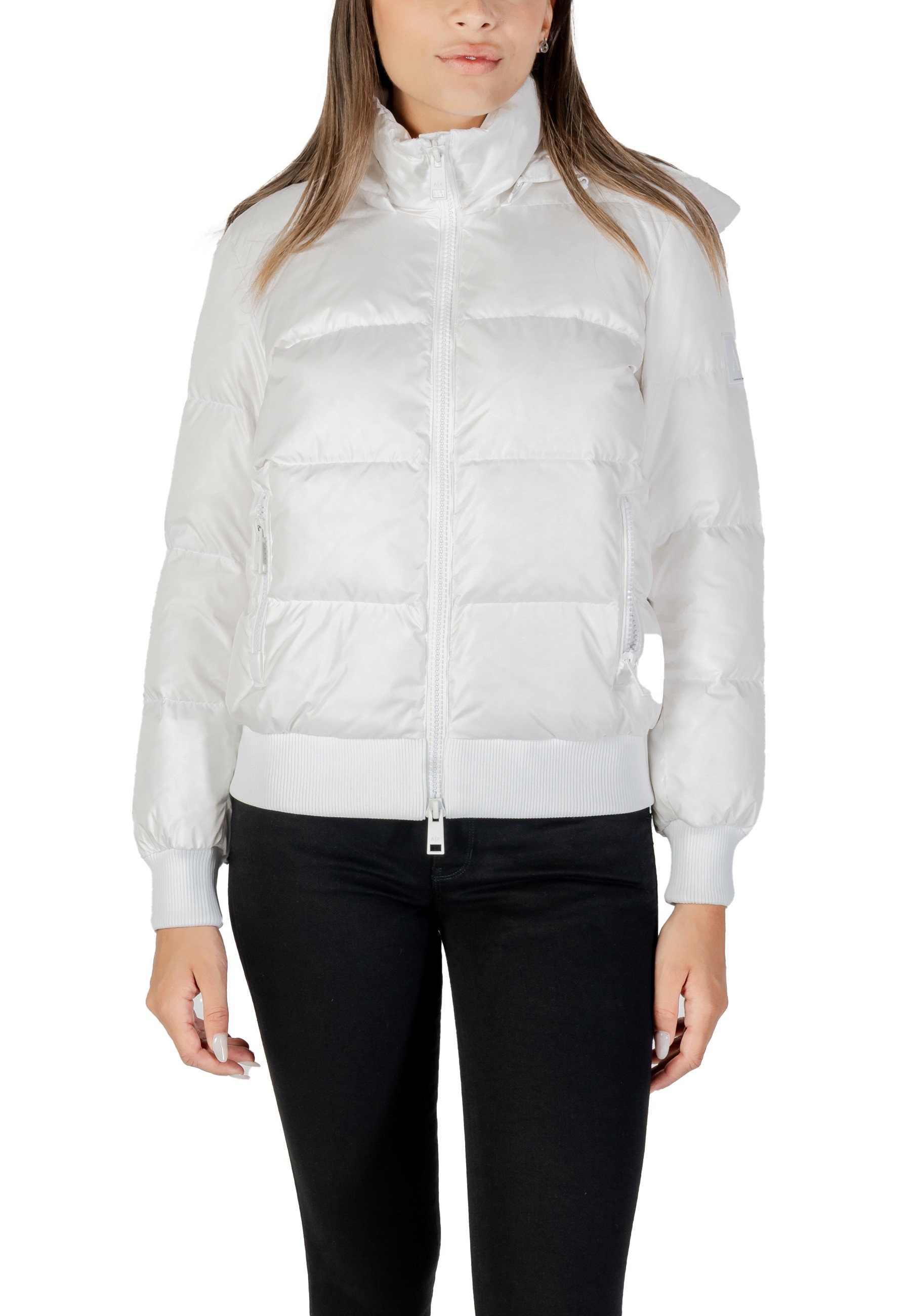 

Куртки Armani Exchange, белый