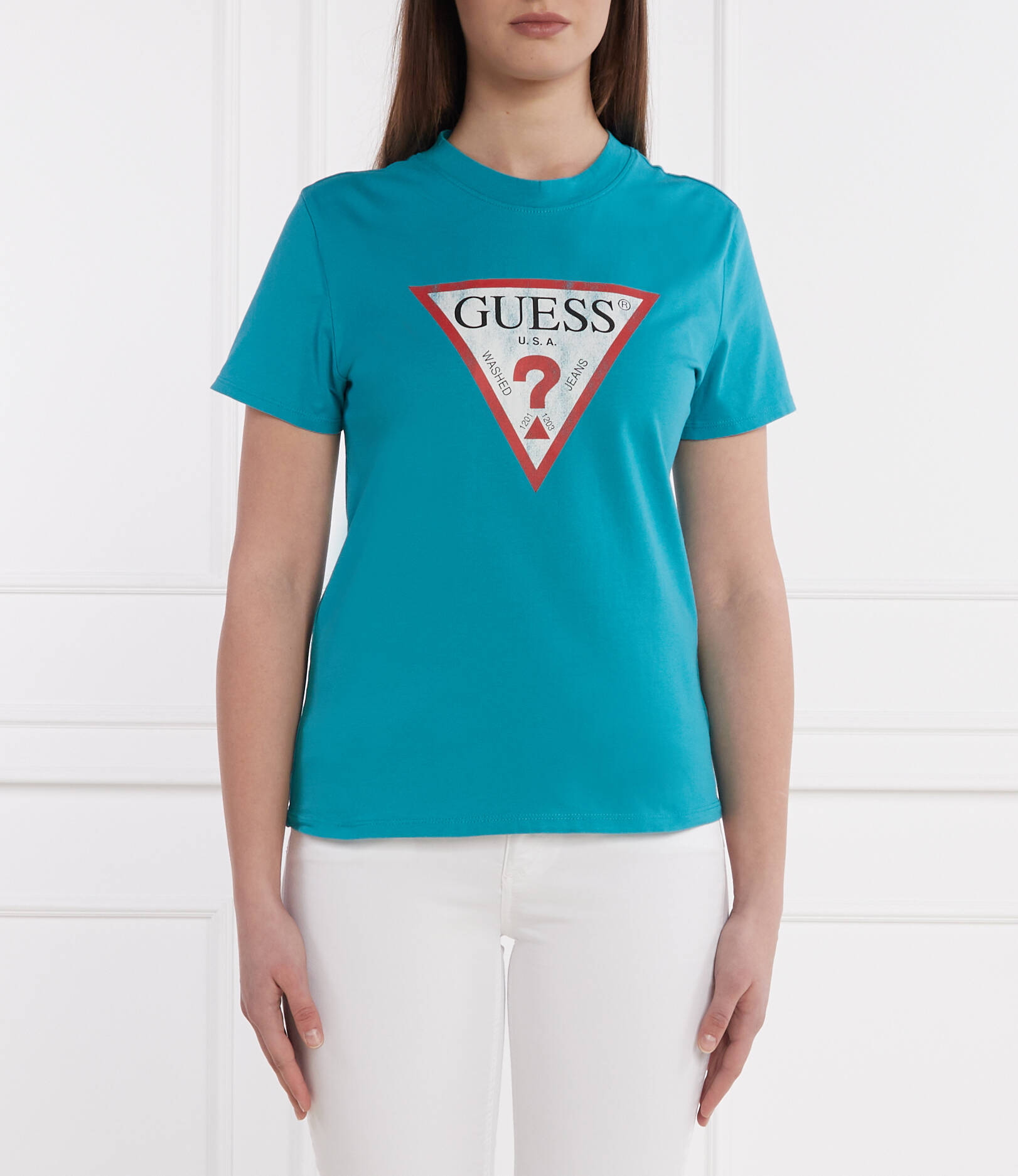 

Футболка GUESS Classic fit, бирюзовый