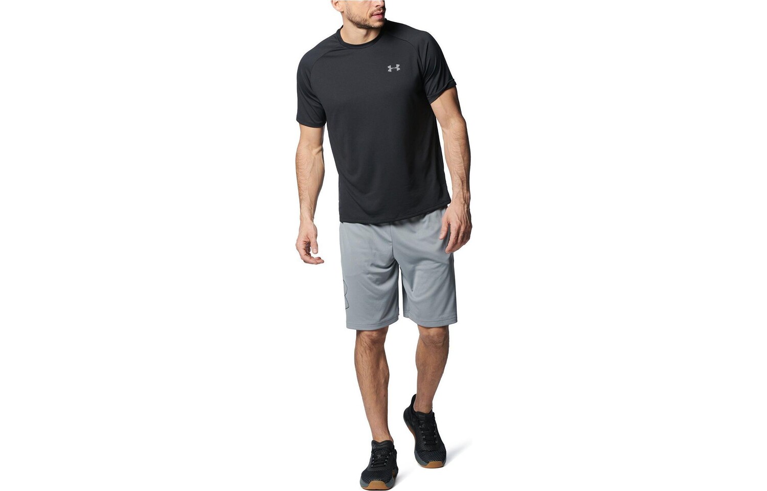 

Футболка мужская черная Under Armour, черный