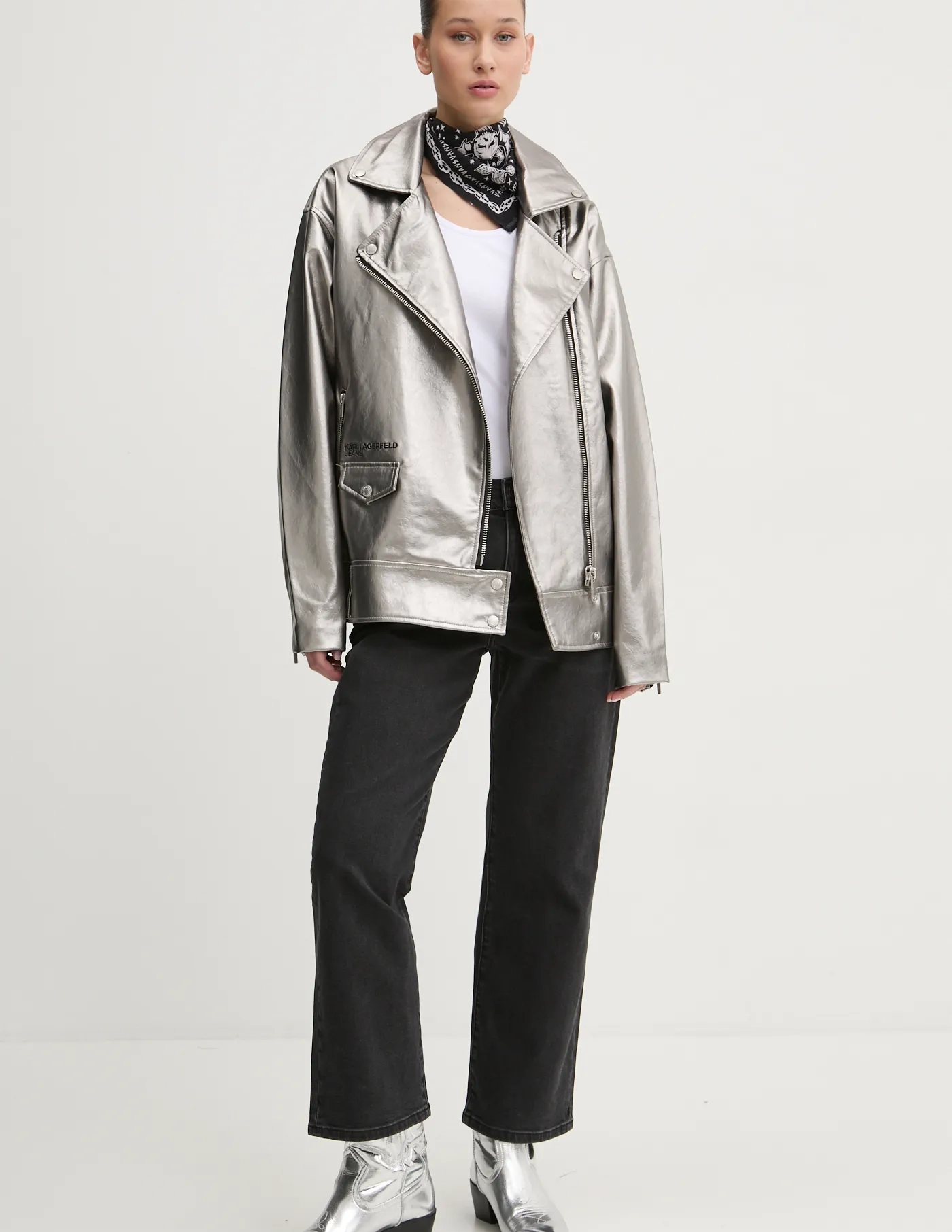

Куртка Karl Lagerfeld Jeans, серебряный