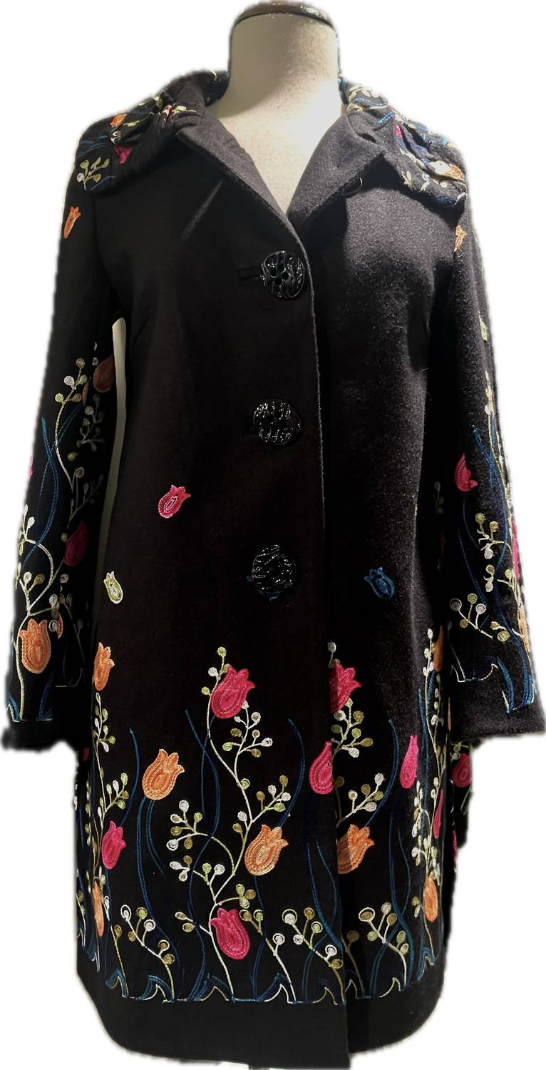 

Куртка с цветочной вышивкой Blk/flrl An Ren