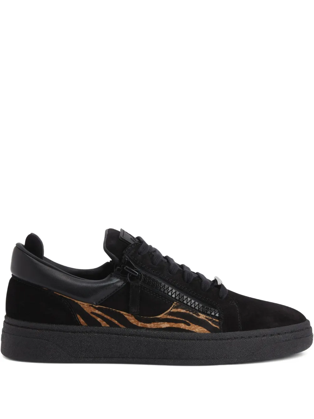 

Кроссовки на шнуровке с принтом зебры GZ94 Giuseppe Zanotti, черный