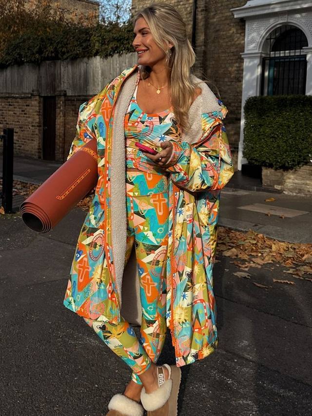 

Яркий принтованный пляжный халат Never Fully Dressed, Multi