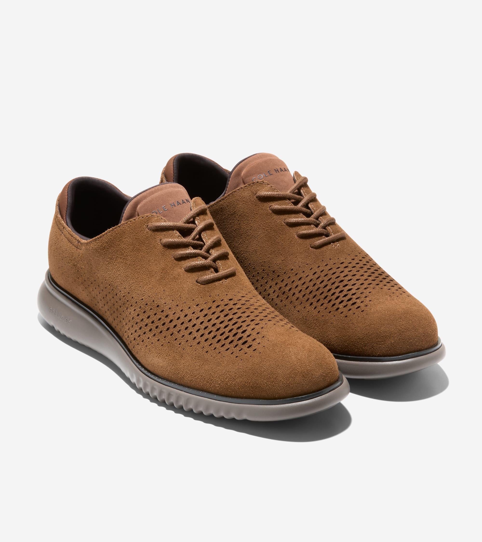 

Cole Haan Мужские 2.ZEROGRAND Оксфорды Wingtip, коричневый