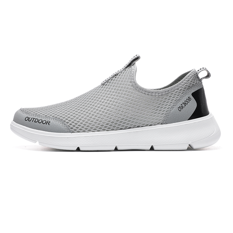 

Дышащие быстросохнущие легкие низкие повседневные кроссовки men's NMR, светло-серый