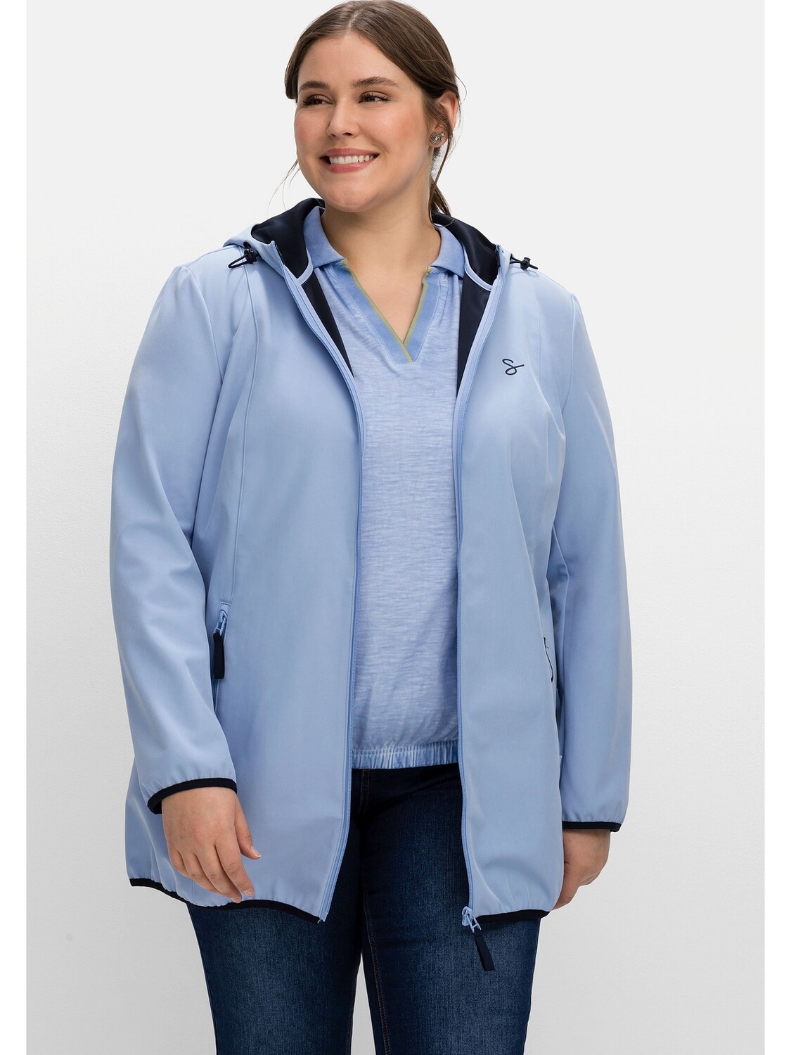 

Куртка sheego Softshelljacke, цвет mittelblau