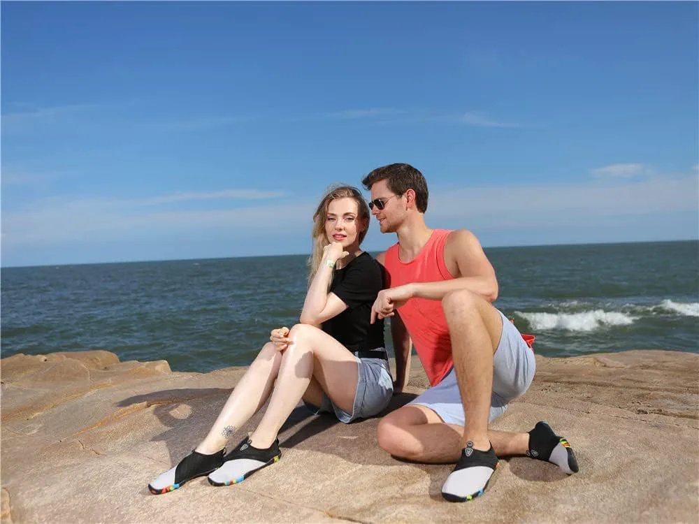 Быстросохнущие водные спортивные босоножки Vsufim, акваноски для плавания, пляжа, бассейна, серфинга и йоги для женщин и мужчин, черный/светло-серый — фото 2