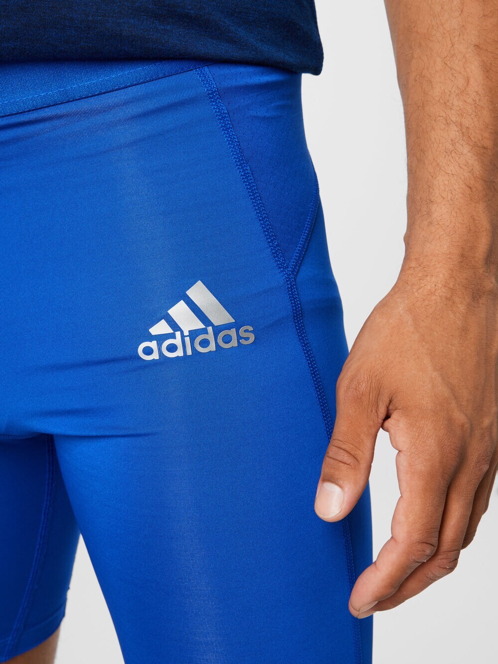 Узкие тренировочные брюки Adidas Techfit, королевский синий — фото 3