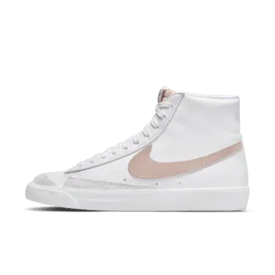 

Кроссовки Nike Blazer Mid '77, цвет White/Peach/Summit White/Pink Oxford