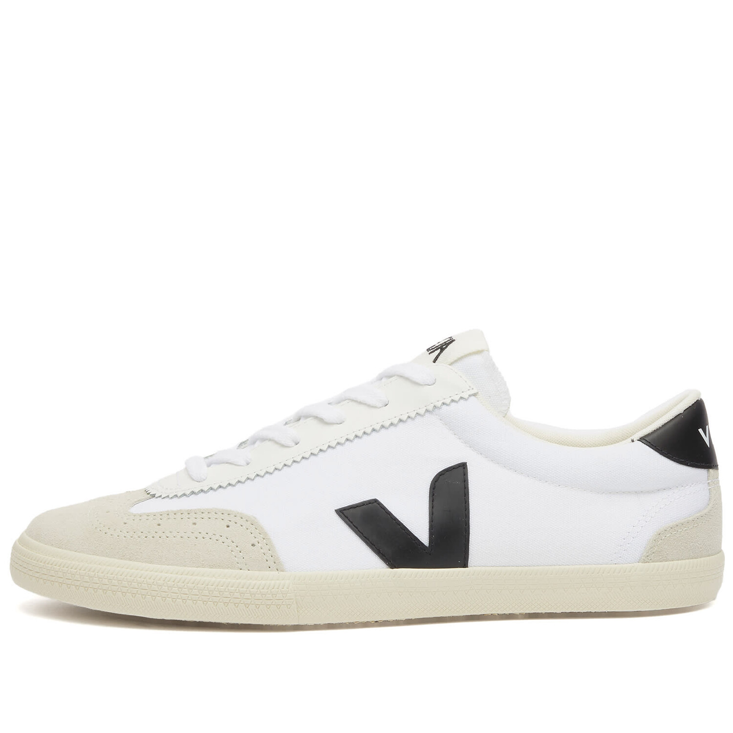 

Кроссовки Veja Volley Sneaker, цвет White & Black