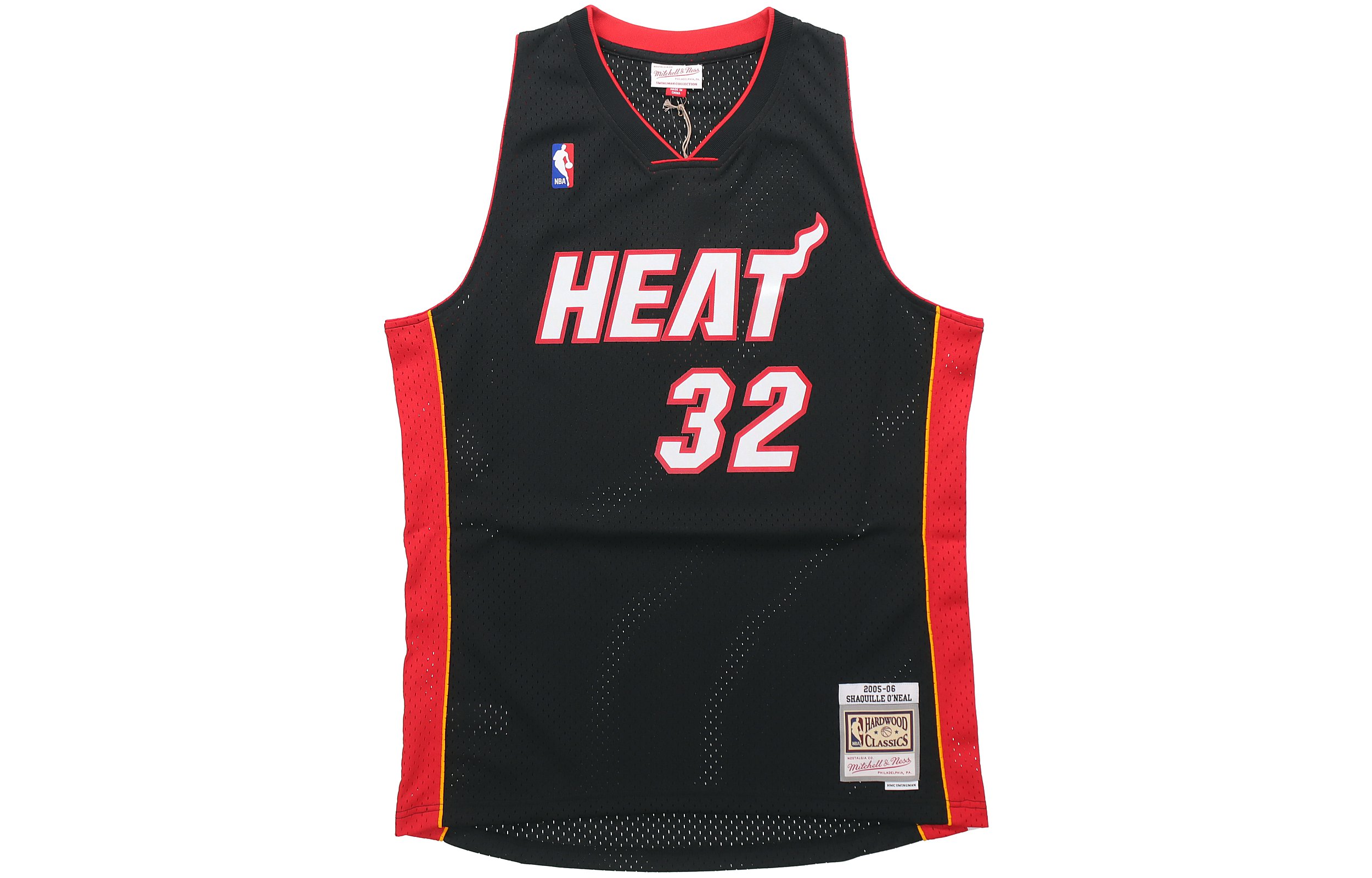 

Майами Хит Дорожная баскетболка 2005-06 Шакил О’Нил Swingman Jersey Mitchell Ness Черный