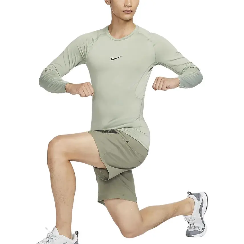 Мужская обтягивающая футболка с короткими рукавами Nike Dri-FIT, цвет Horizon Green — фото 4