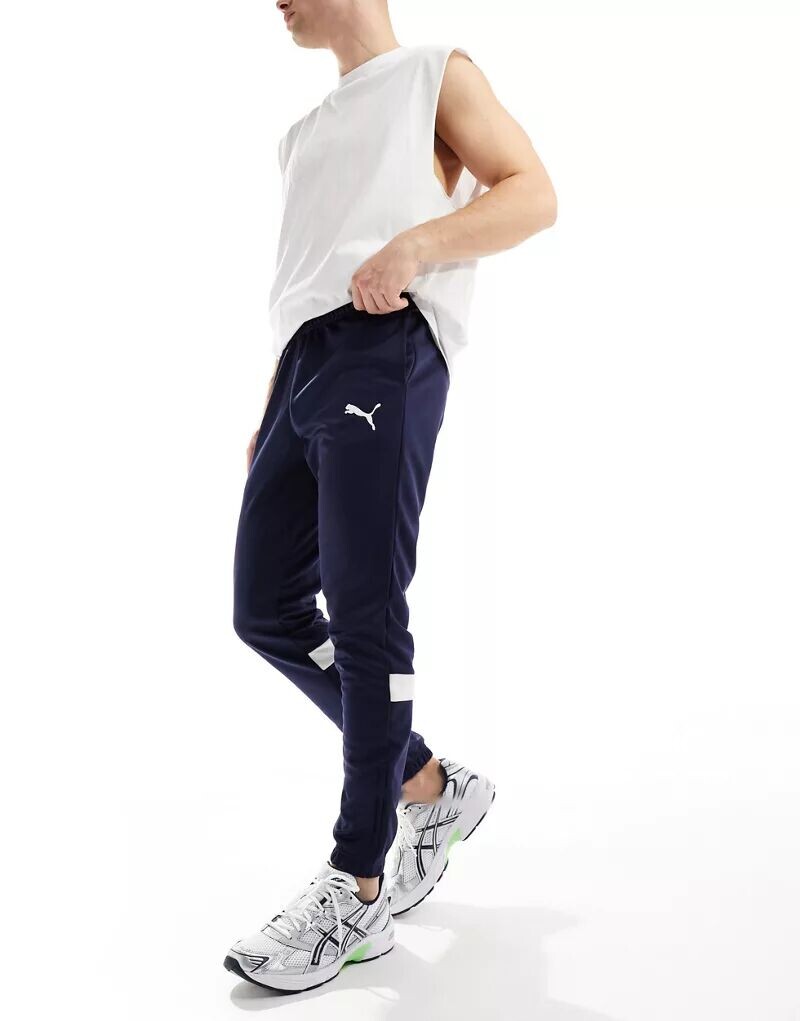 

Темно-синие джоггеры PUMA Football Rise