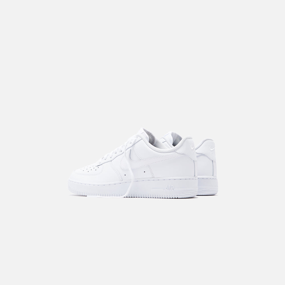 Кроссовки Nike Air Force 1 `07, белый — фото 4