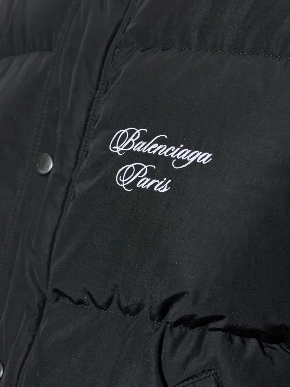Стеганая пуховая куртка с логотипом Balenciaga, черный — фото 2