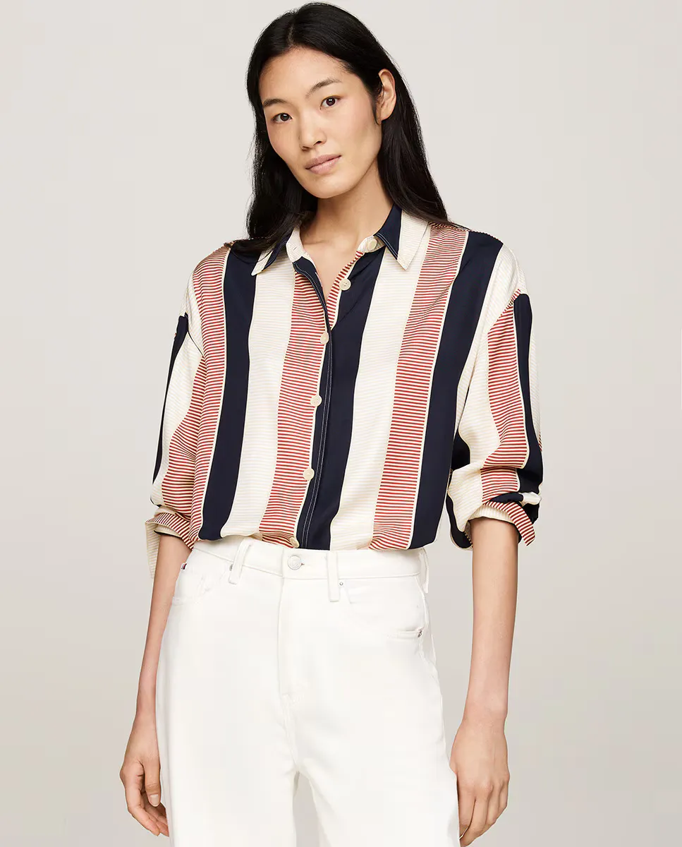 

Струящаяся женская рубашка с принтом Tommy Hilfiger, мультиколор