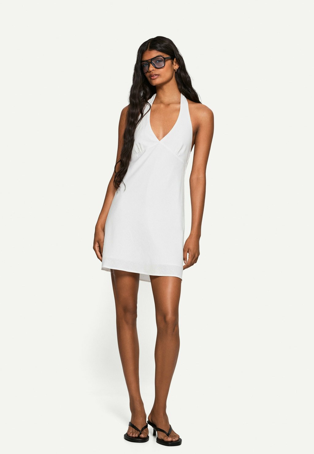 

Повседневное платье HALTER Bershka, белый