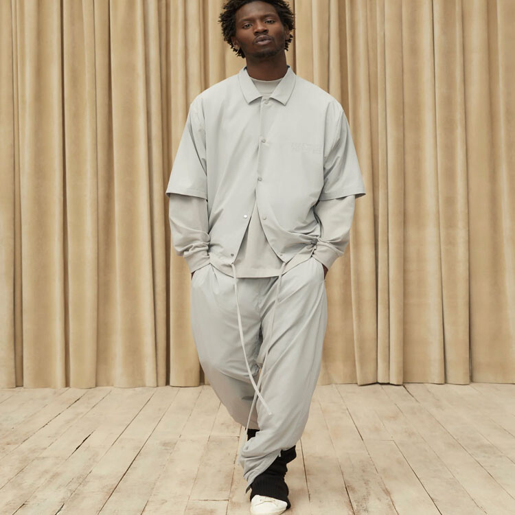 SS23 Футболка мужская Seal серая Fear Of God Essentials, серый — фото 3