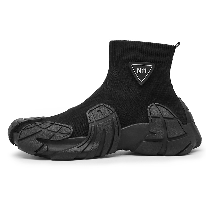 

Высокие массивные кроссовки мужские GNVA, Black