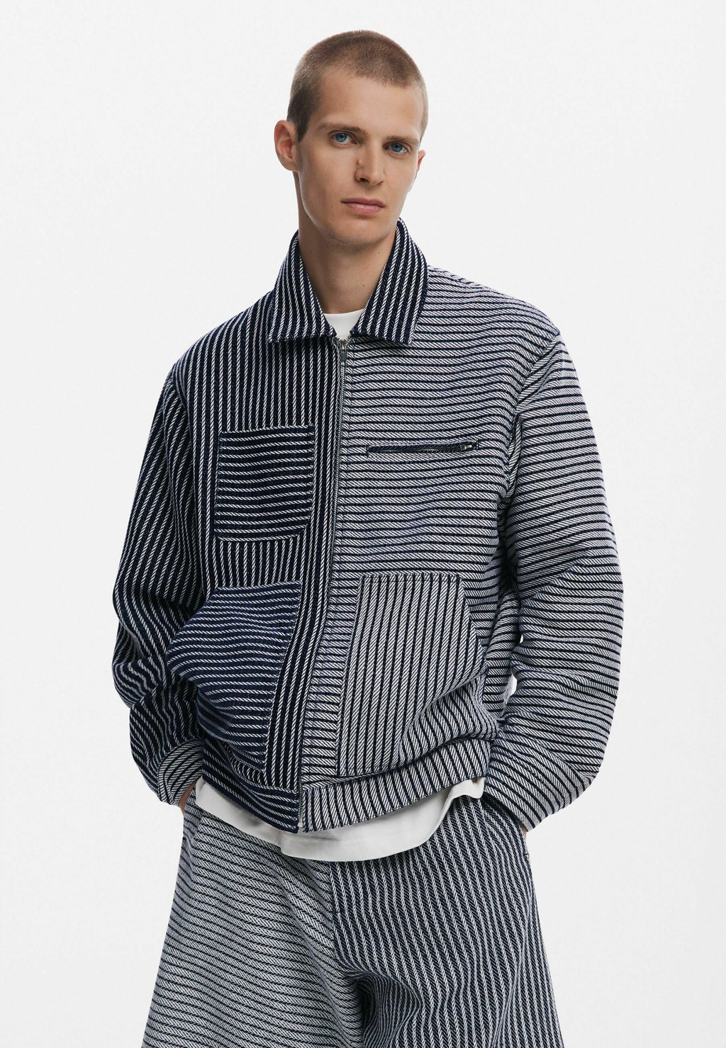 

Летняя куртка Desigual, синий