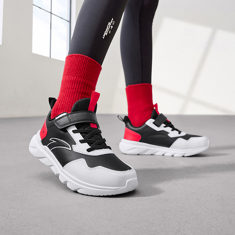 Antakids Легкие амортизирующие кроссовки low top для детей черно-белые/classic red подростковые — фото 3