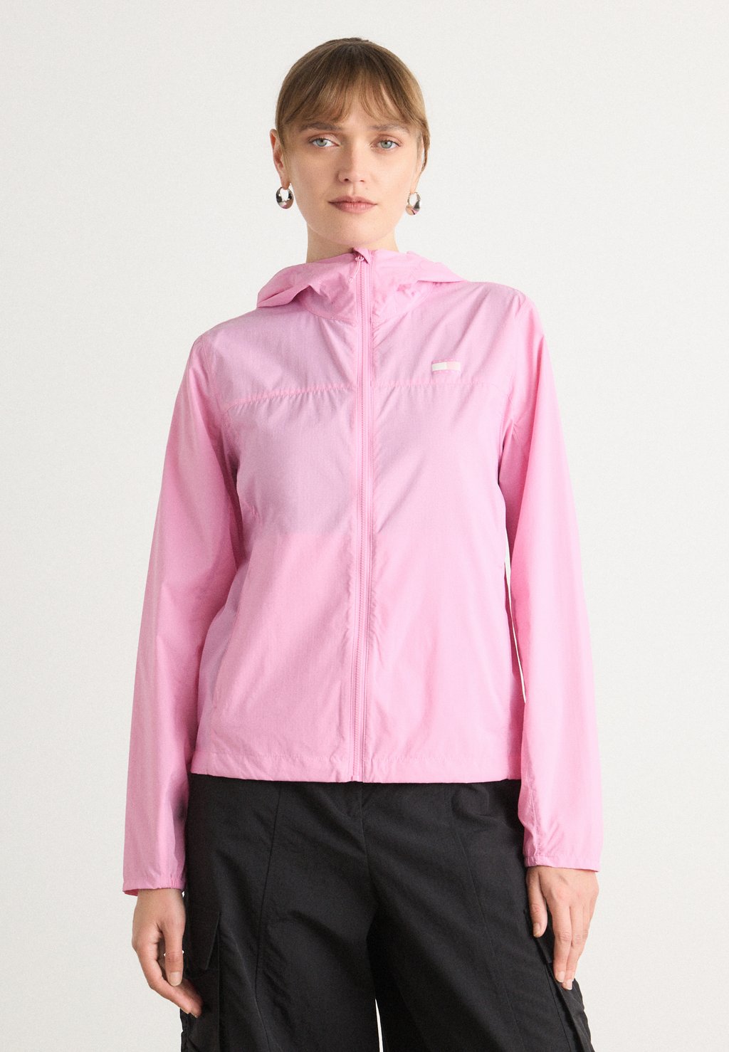 

Летняя куртка OUTDOOR JACKET Tommy Jeans, розовый