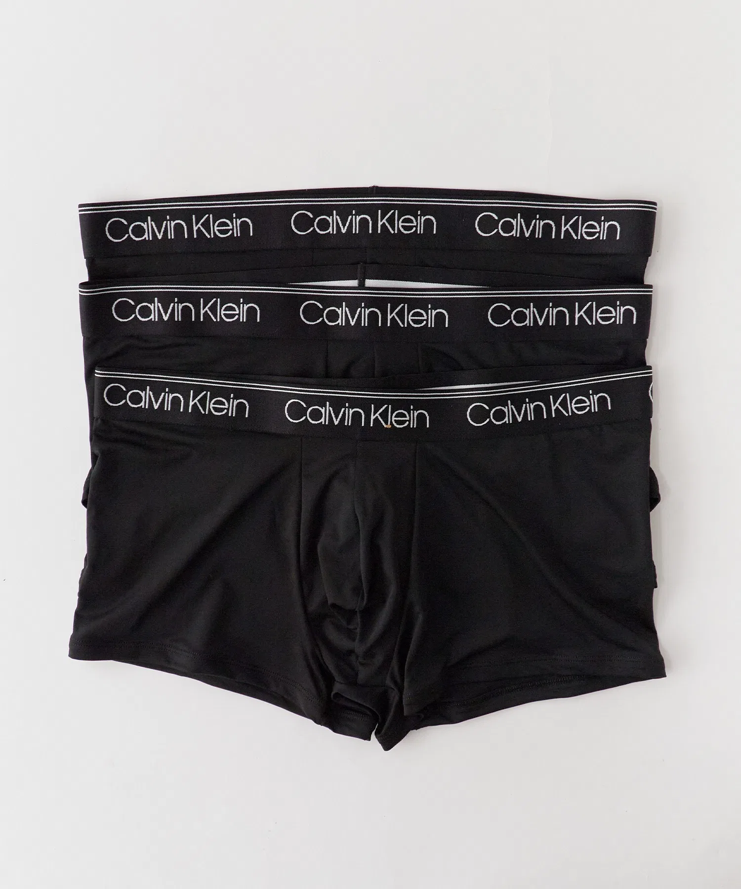 Трусы-боксеры Calvin Klein с низкой посадкой, комплект из 3 штук. — фото 4