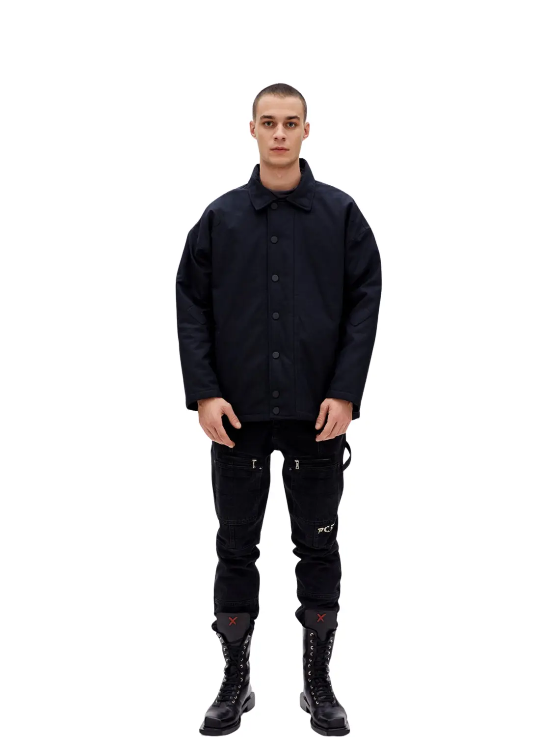 

Объемная пуховая куртка PCFG, черный