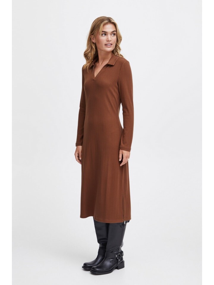 

Короткое платье Fransa Strickpullover FRHENLEY DR 1 20612502 Modisches Midikleid mit V-Ausschnitt, коричневый